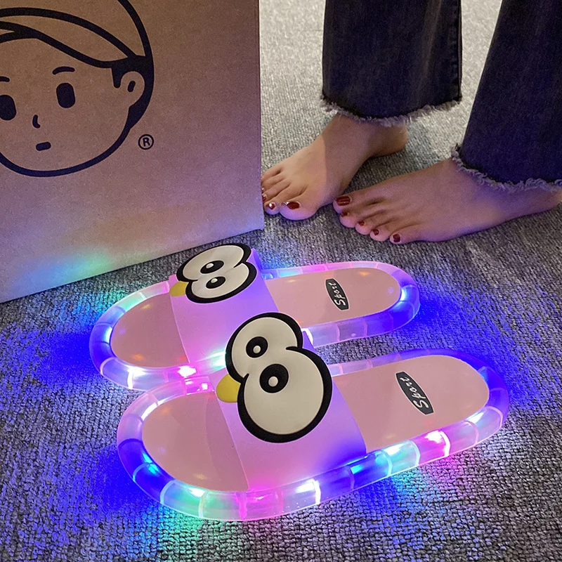 π§ 50% OFF NOW! π‘ LED Cartoon Slippers β Vibrant Light-Up Sole & Cute Penguin Design β Flexible PVC & Easy Slip-On π - Image 6