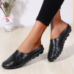 Alternative view of Casual All-Match Hollow Slippers