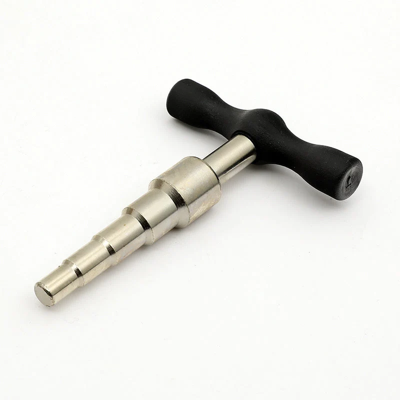 Heavy-Duty Alloy Pipe Deburring and Flaring Tool - Image 8
