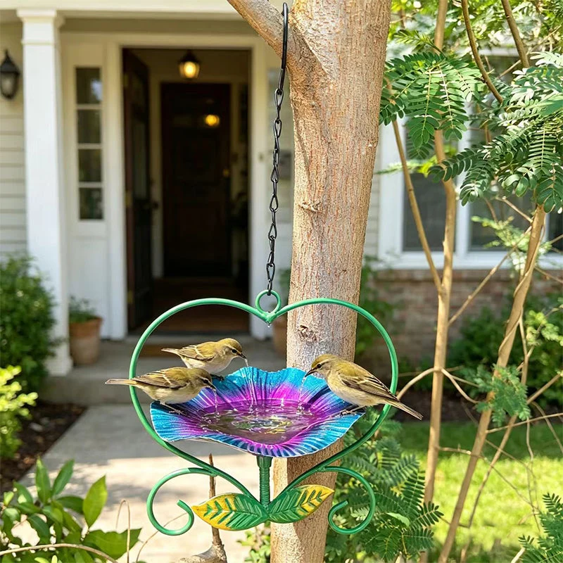 Outdoor Hanging Heart-Shaped Bird Feeder - Image 11