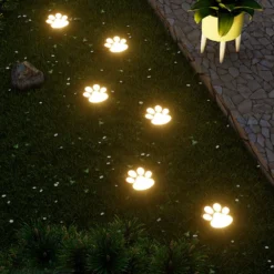 Alternative view of Solar Paw Print Garden Lights